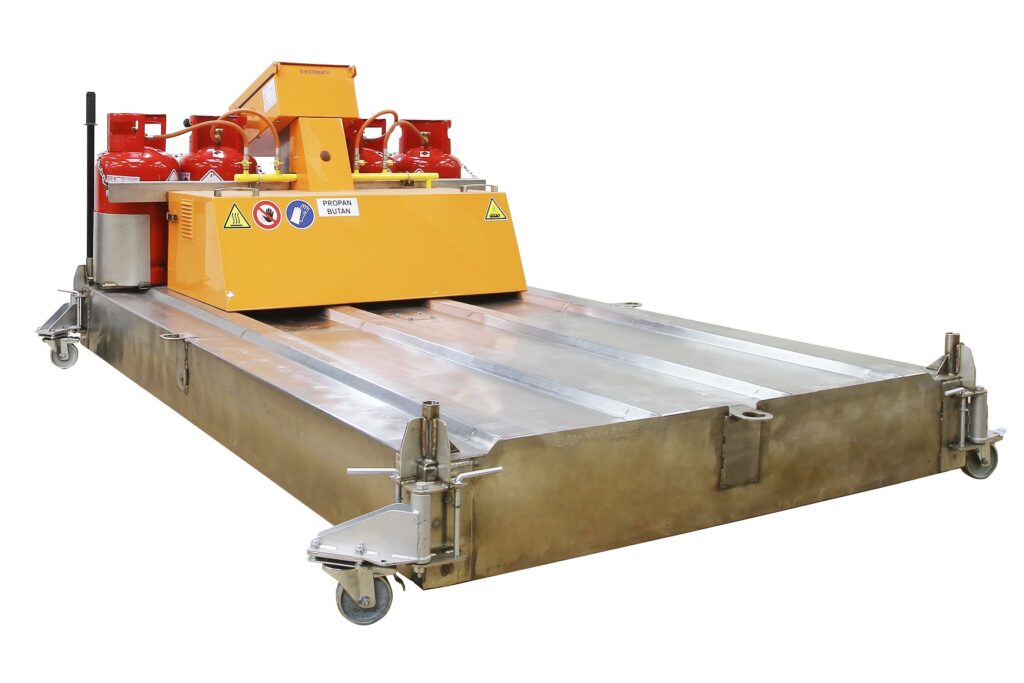 Nahřívací infra čelo na opravu výtluků silnic